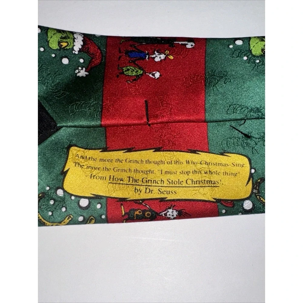 Seuss Wear Necktie Mens OS Red Green Grinch Whoville Silk Vintage‎ 1997